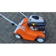 STIHL RL 540: Leistungsstarker Rasenl�fter